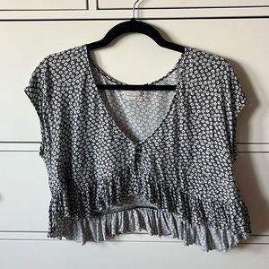 Urban Outfitters Floral crop top